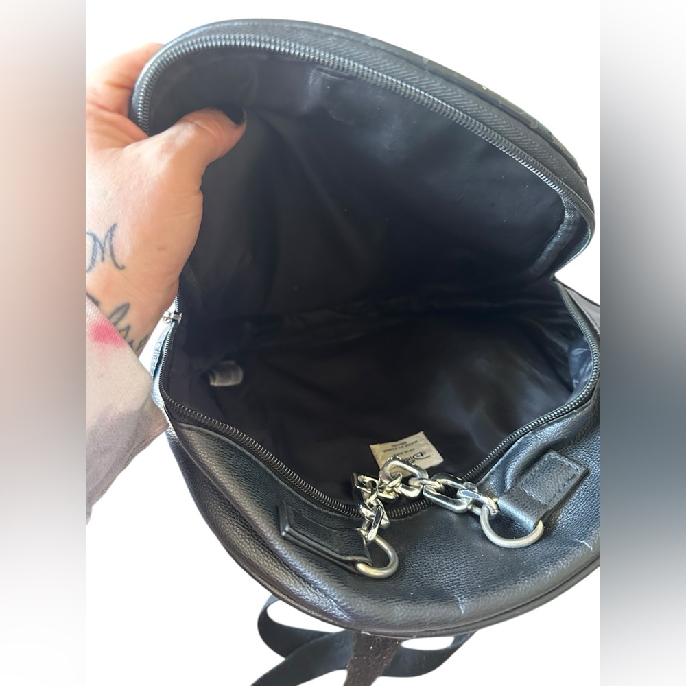 2/$15 disney brand mickey mouse backpack - Picture 4 of 6